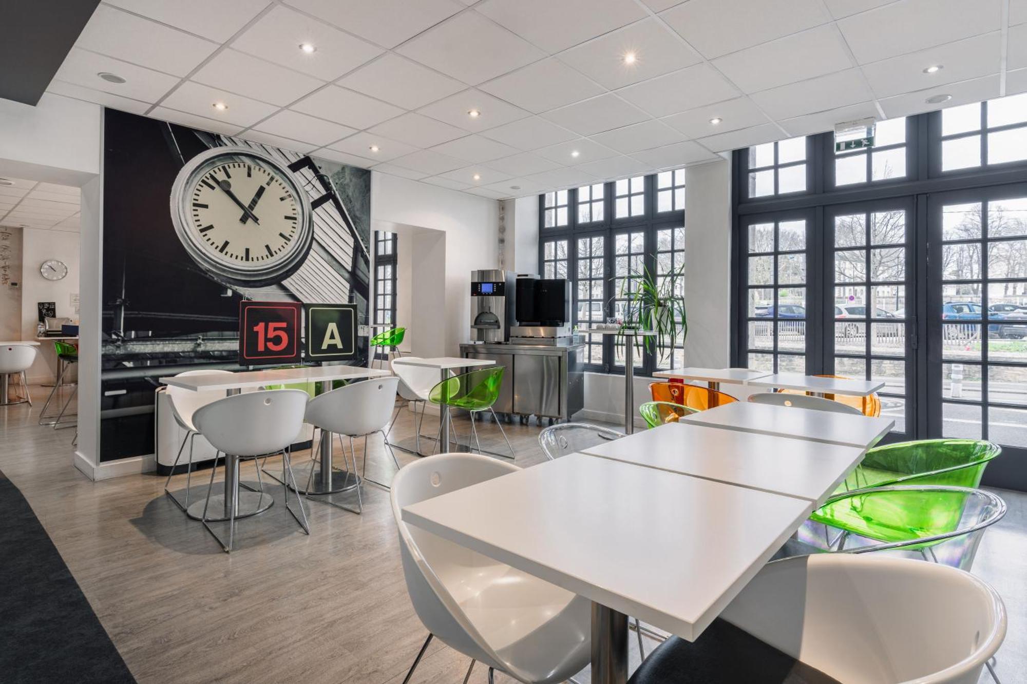 Ibis Styles Vannes Gare Centre Zewnętrze zdjęcie