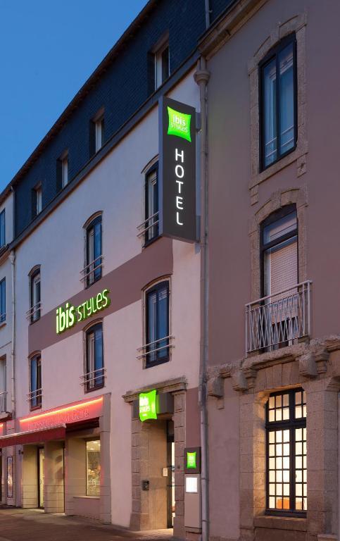 Ibis Styles Vannes Gare Centre Zewnętrze zdjęcie